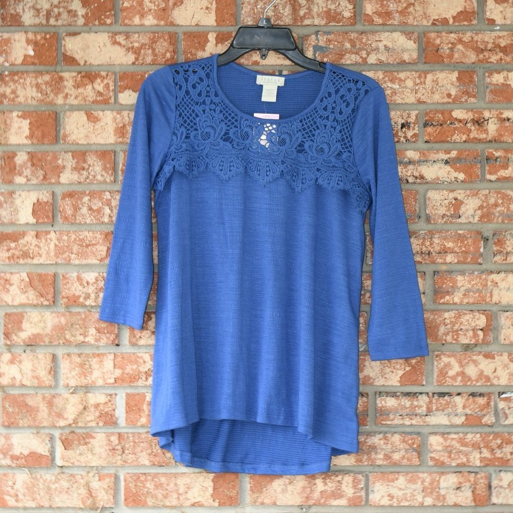 STATUS Blue Top - Picture 2 of 5